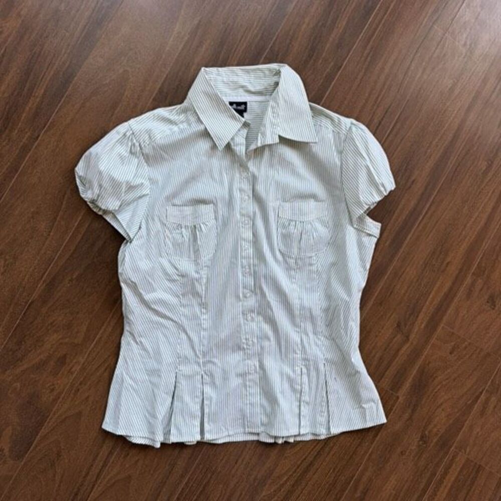 Willi Smith XL green and white striped short-sleeve button-down blouse